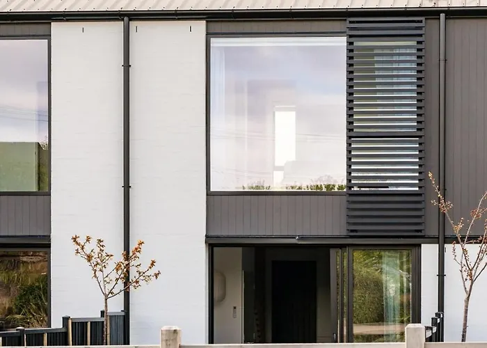 Ferienhaus Architect's Townhouse In Wanaka